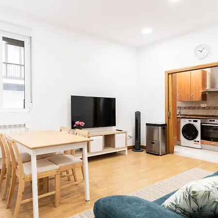 Apartamento Espacioso Y Bien Equipado Cerca De La Playa San Sebastián