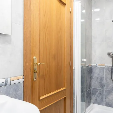 Espacioso Y Bien Equipado Cerca De La Playa