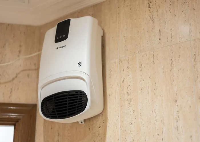 Espacioso Y Bien Equipado Cerca De La Playa Lägenhet *